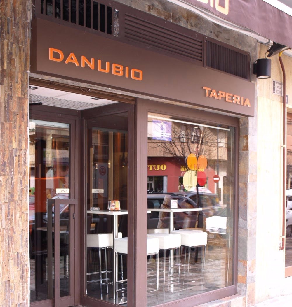 luminosos-5 Rótulos para cafeterías y restaurantes