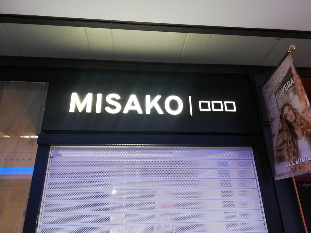 Luminosos Misako