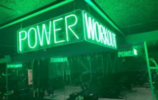 Neón Led gimnasio en Albacete . ¿Qué rótulo poner en mi fachada?