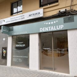 Rótulos para clínicas dentales